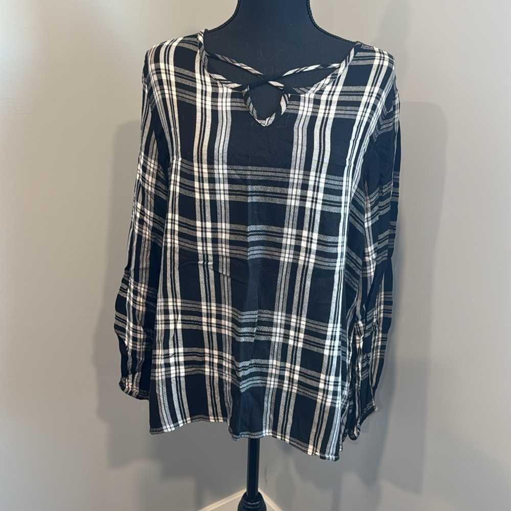 Black and White Stripe Shirt